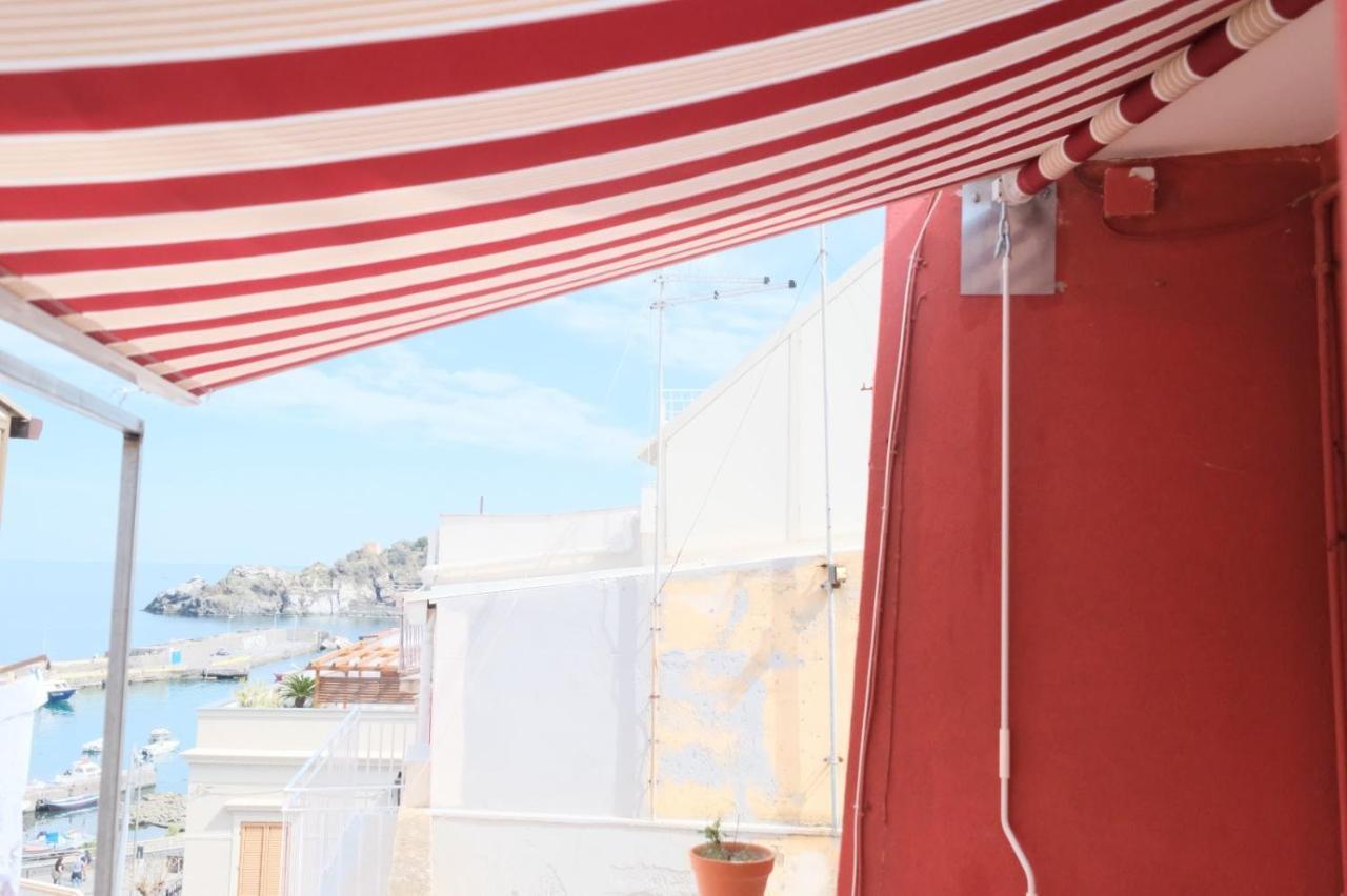 Vila Il Vecchio Bastione Aci Castello Exteriér fotografie